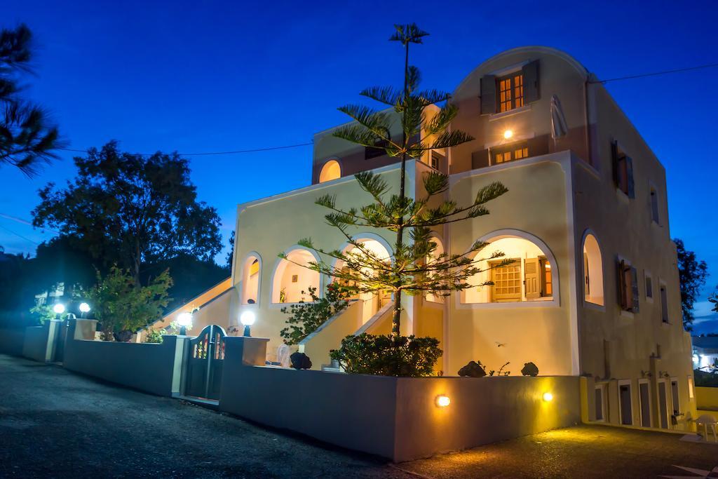 Niovi Hotel Фира Стая снимка